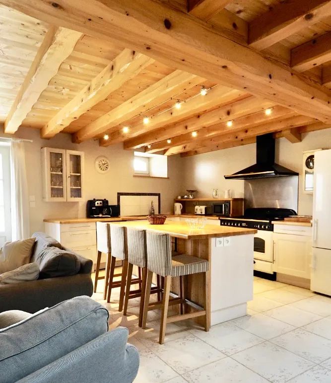 Self-catering Cottages in Charente.