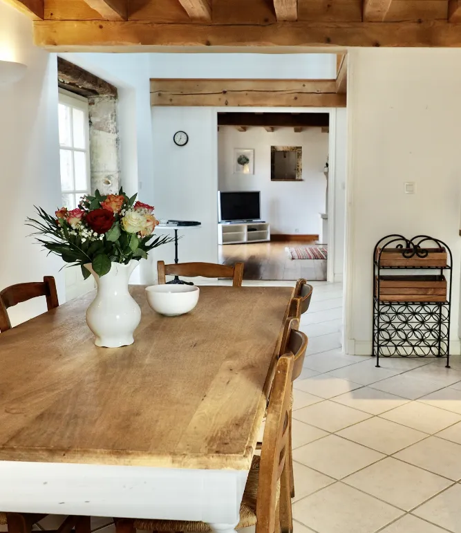 Romarin House, cottage in Charente.
