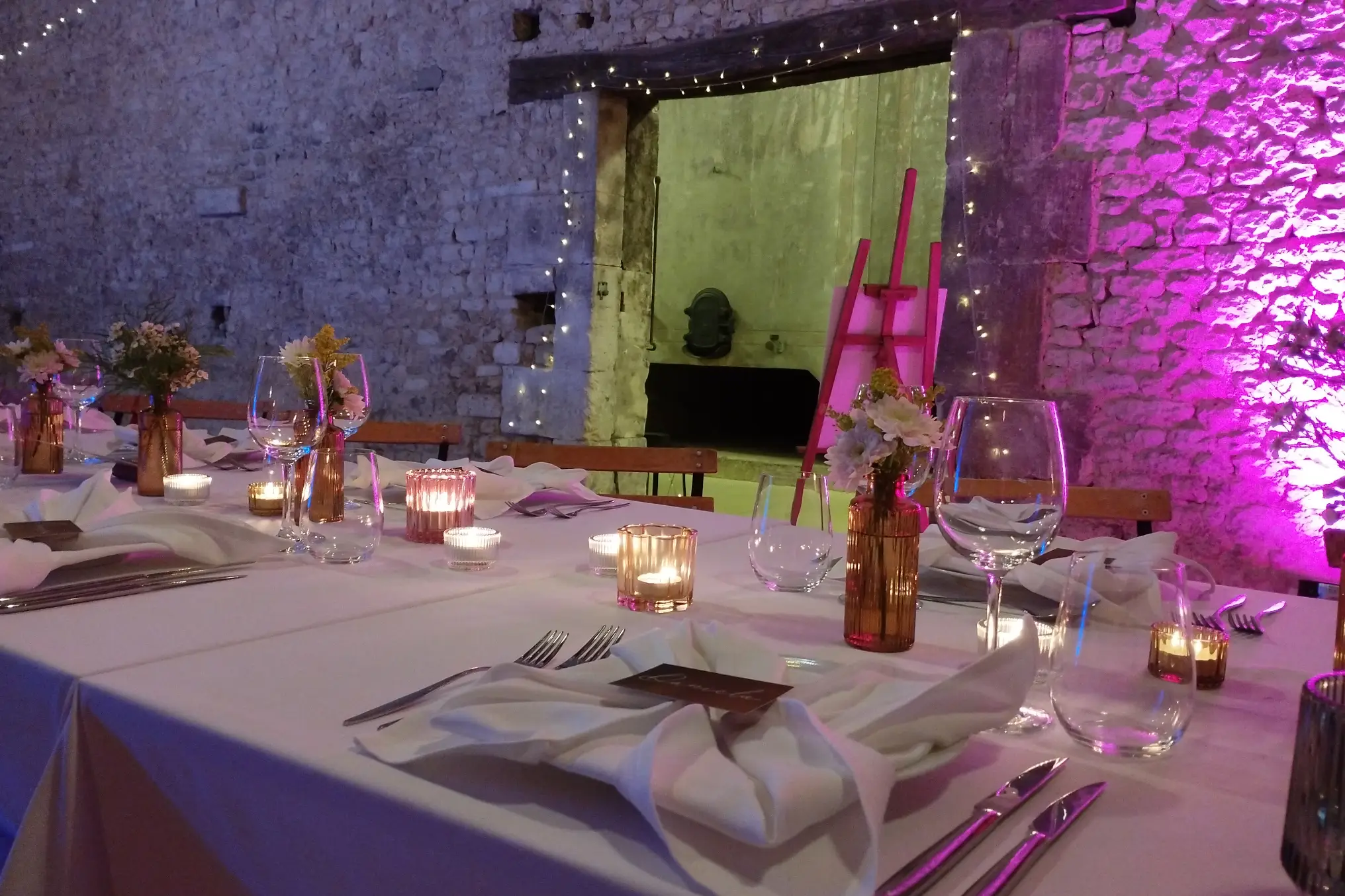 Great Hall - Charente.